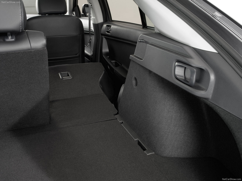 Illustration for article titled 2010 Mitsubishi Lancer Sportback Coming To America, Five-Door Style